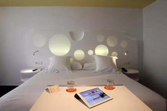 Отель Room Mate Pau