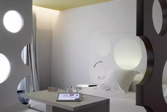 Отель Room Mate Pau