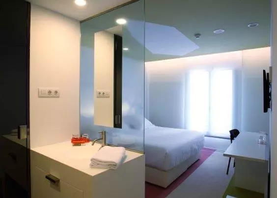 Отель Room Mate Pau