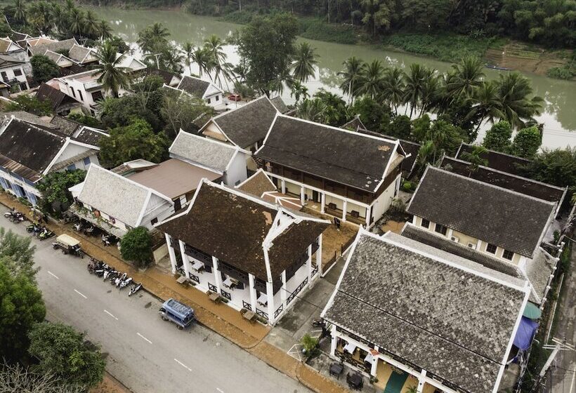 هتل The View Pavilion