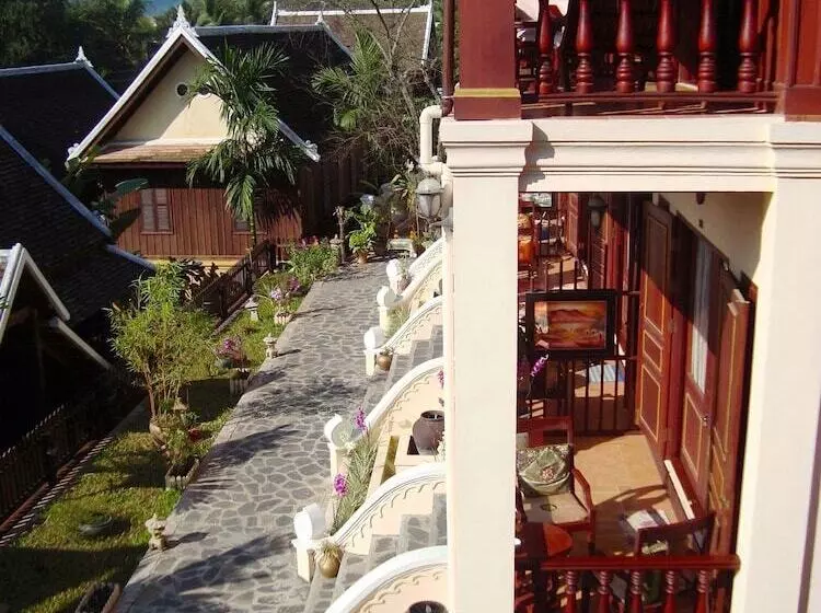 هتل The View Pavilion