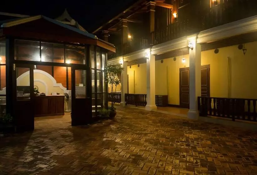 هتل The View Pavilion