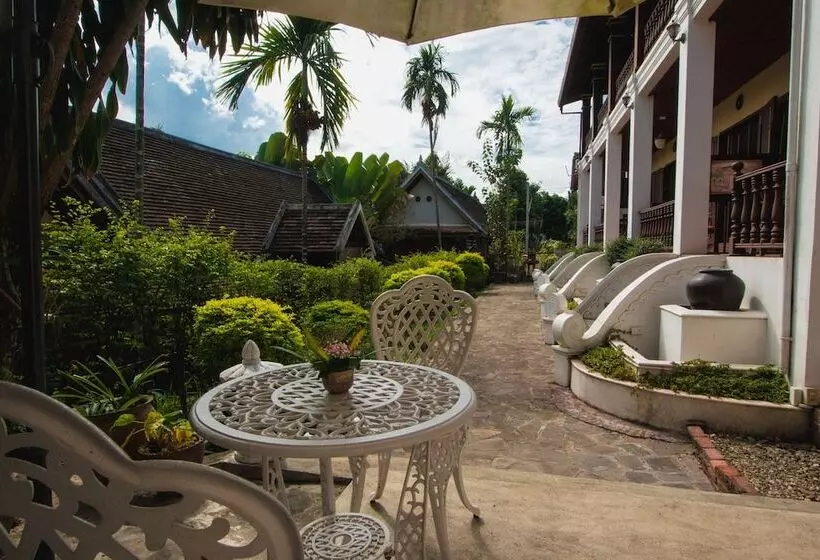 هتل The View Pavilion