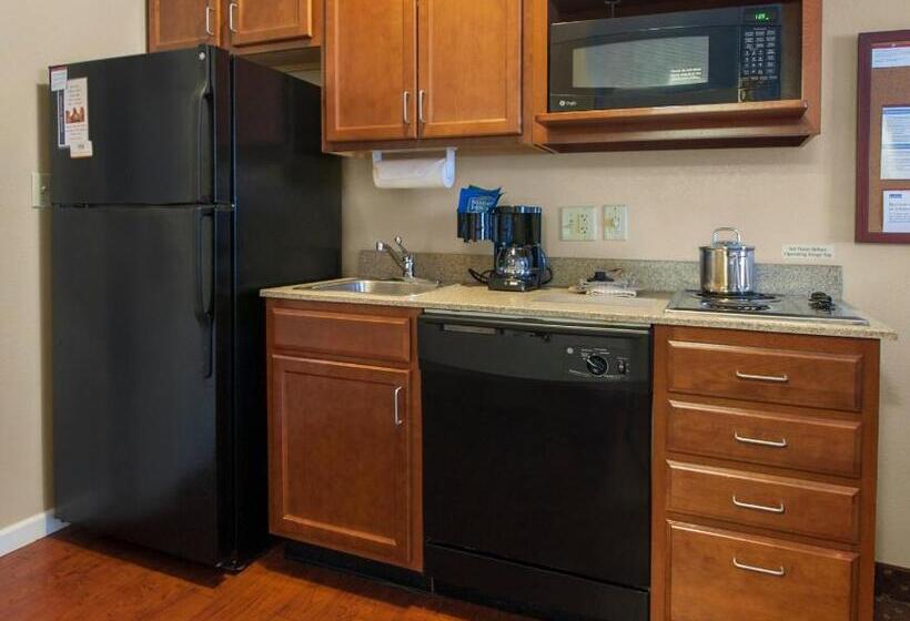Candlewood Suites Buffalo Amherst, An Ihg