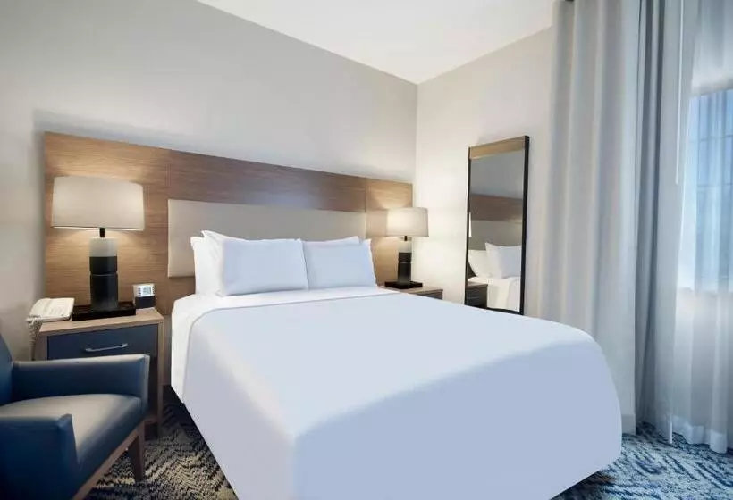 Candlewood Suites Buffalo Amherst, An Ihg