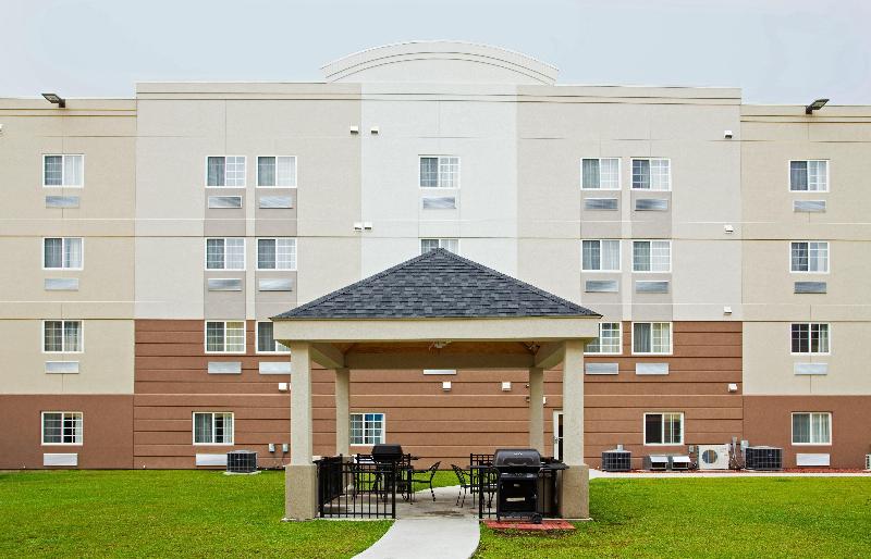 ホテル Candlewood Suites Jacksonville, An Ihg