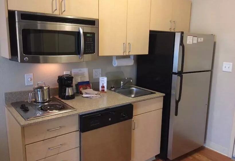 酒店 Candlewood Suites Watertown Fort Drum, An Ihg