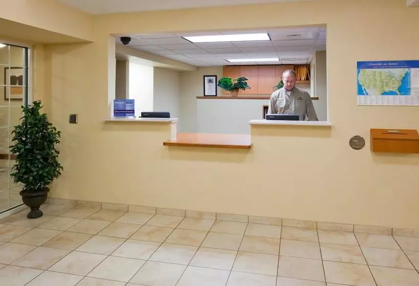 호텔 Candlewood Suites Milwaukee Brown Deer By Ihg