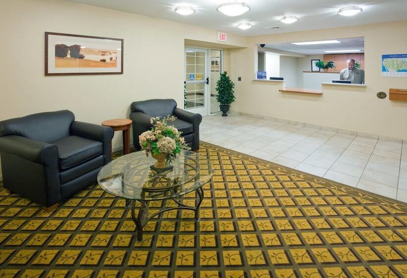 酒店 Candlewood Suites Milwaukee Brown Deer By Ihg