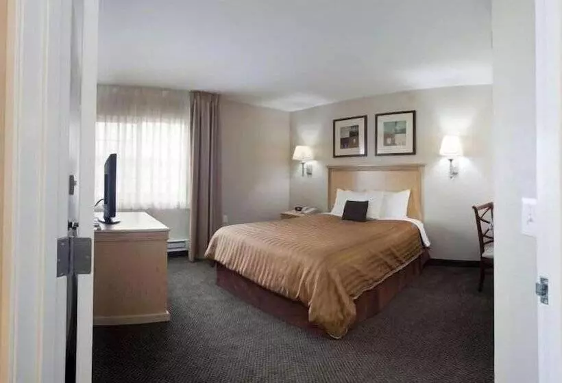 호텔 Candlewood Suites Milwaukee Brown Deer By Ihg