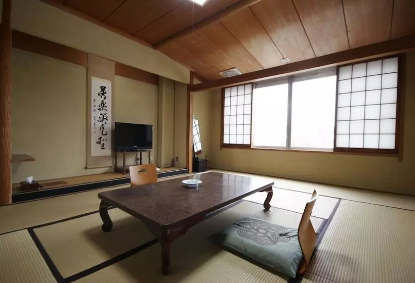 ホテル Chikurinin Gunpoen