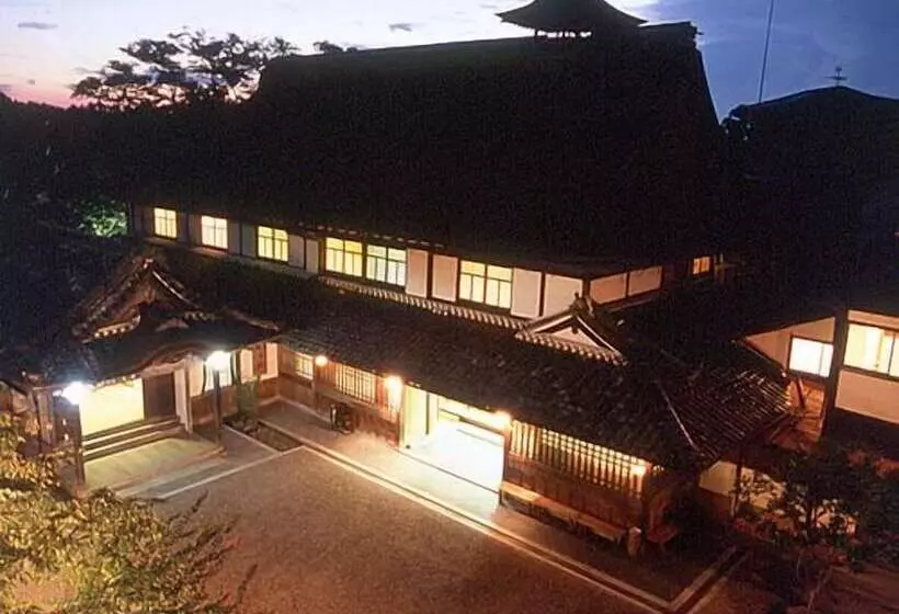 ホテル Chikurinin Gunpoen