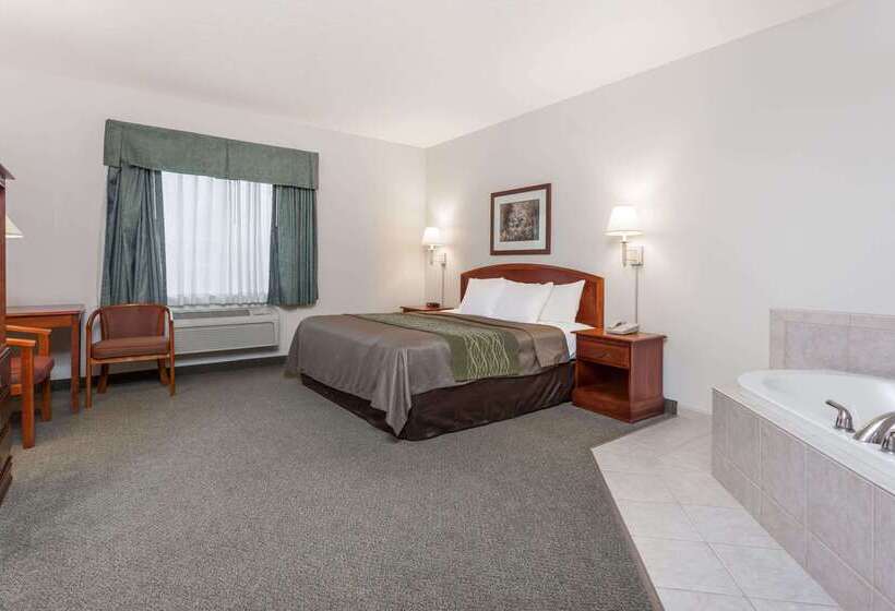 Отель Days Inn By Wyndham Pentwater