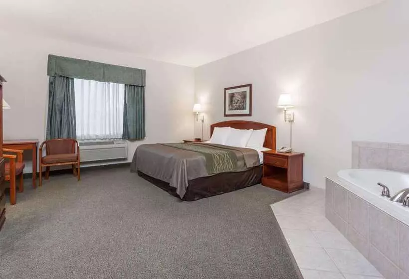 호텔 Days Inn By Wyndham Pentwater