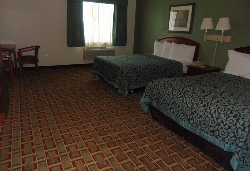 Отель Days Inn By Wyndham Pentwater