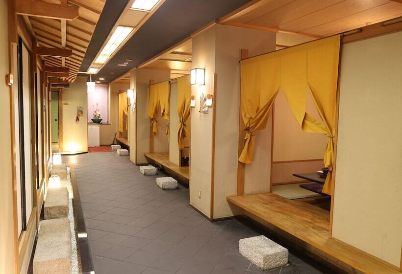 בית מלון כפרי Genjiko