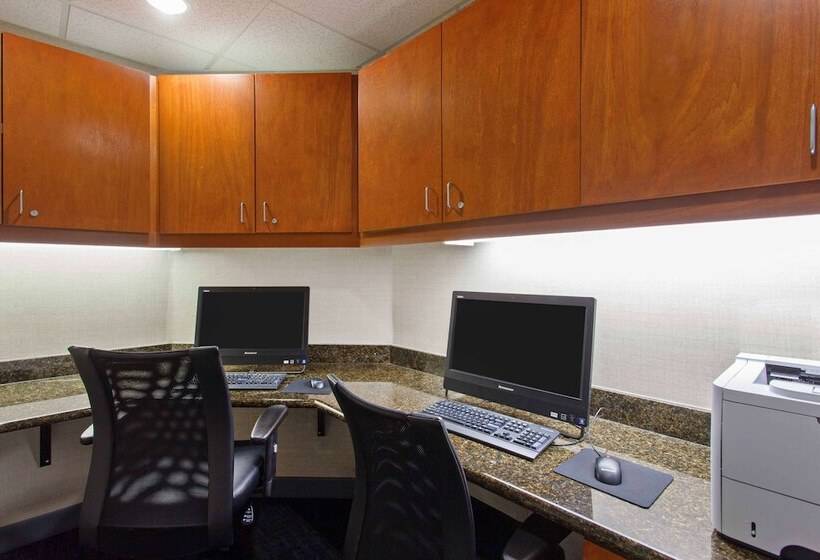 فندق Hampton Inn & Suites Clovisairport North