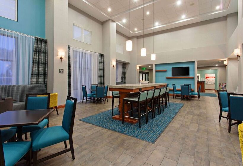 فندق Hampton Inn & Suites Clovisairport North