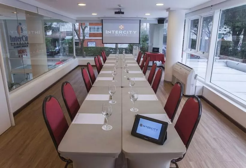 호텔 Intercity Montevideo