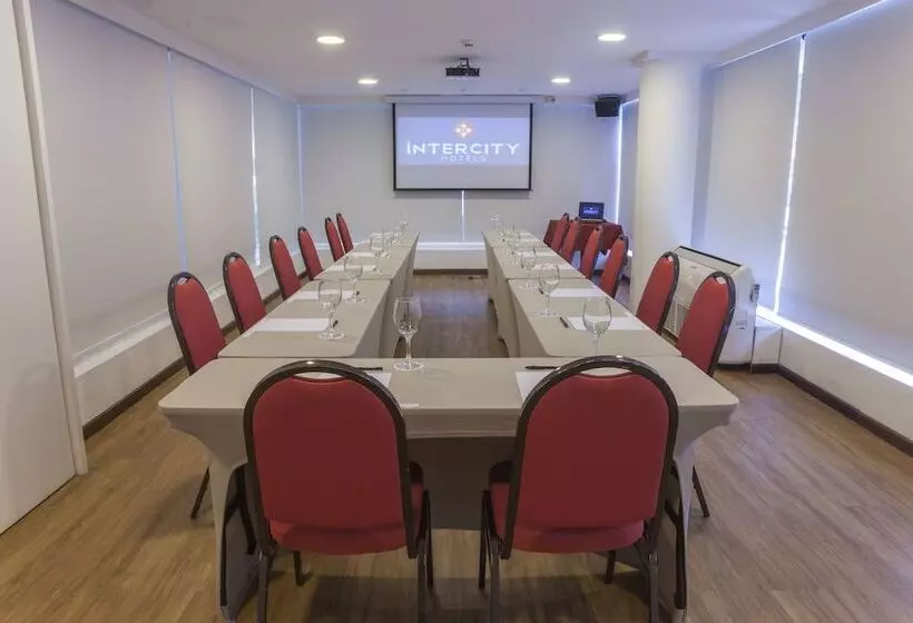 호텔 Intercity Montevideo