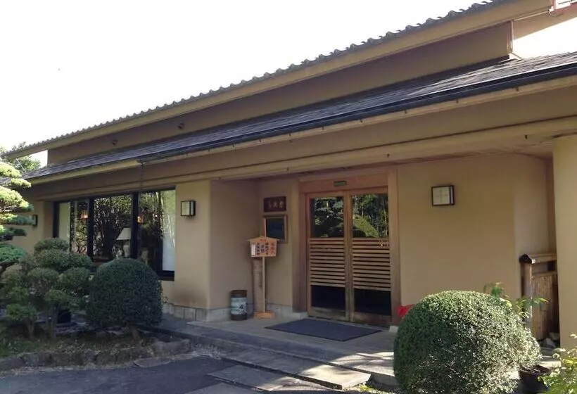 Отель Kawakamiya Kasuitei