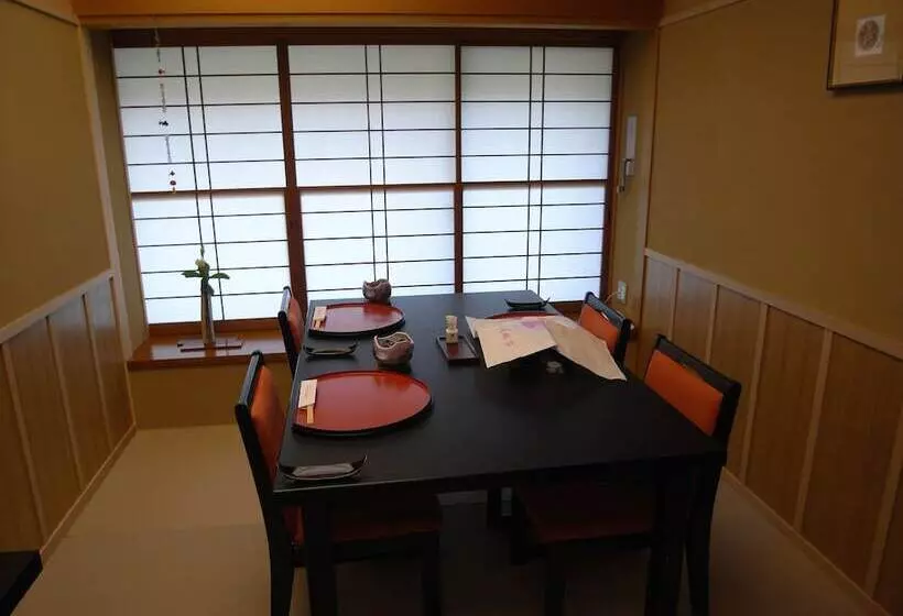 Отель Kawakamiya Kasuitei