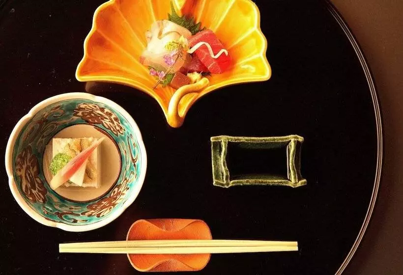 Отель Kinnotake Sengokuhara