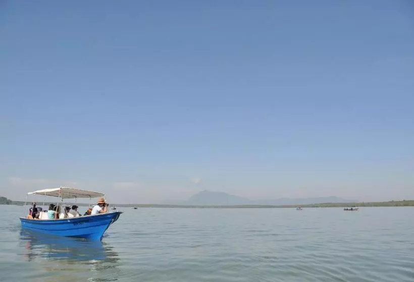 בית מלון כפרי Permai Rainforest Resort