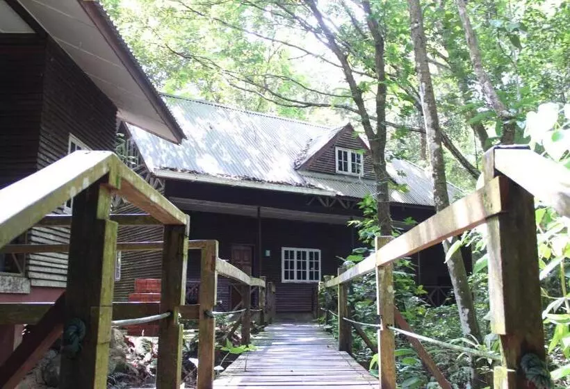 בית מלון כפרי Permai Rainforest Resort