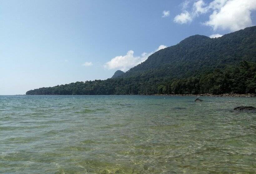 בית מלון כפרי Permai Rainforest Resort