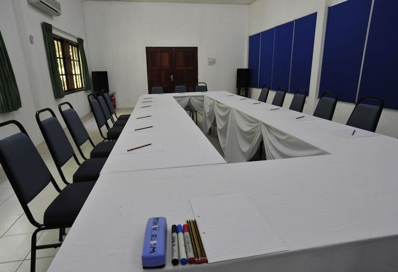 בית מלון כפרי Permai Rainforest Resort