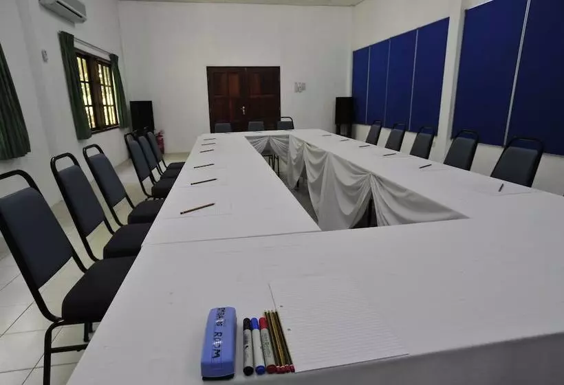 בית מלון כפרי Permai Rainforest Resort