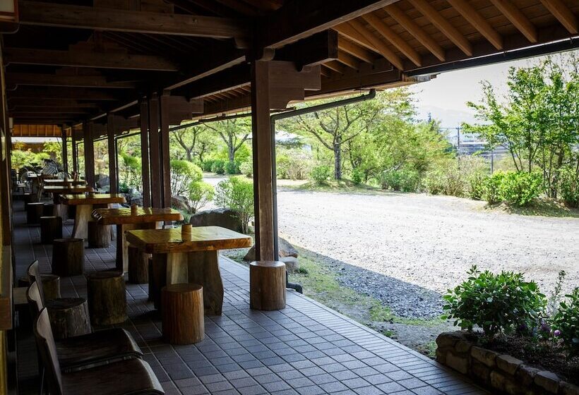 בית מלון כפרי Baien