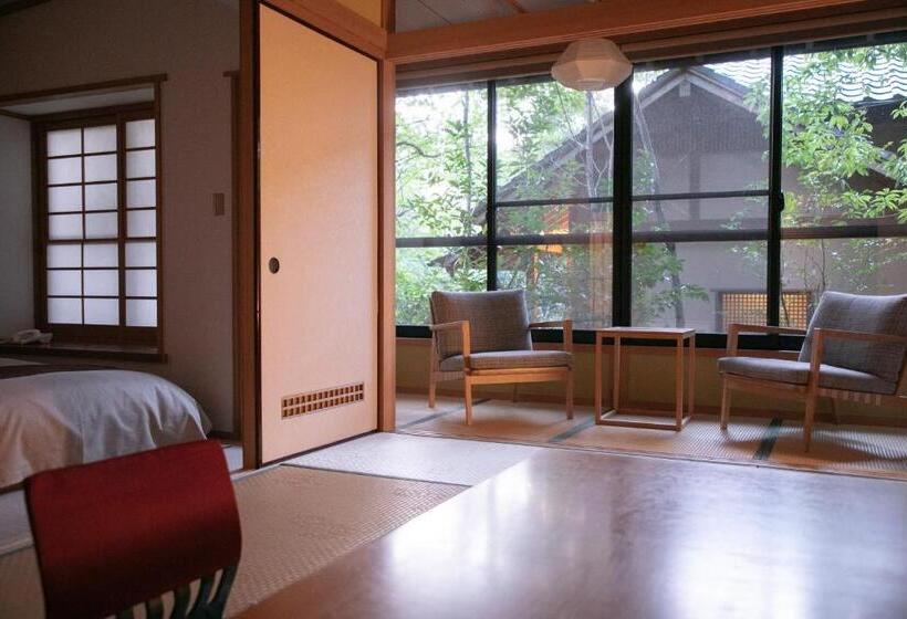 בית מלון כפרי Baien