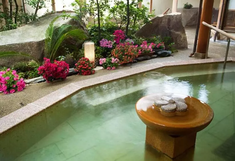 Отель Yumoto Konpira Onsen Hananoyu Kobaitei