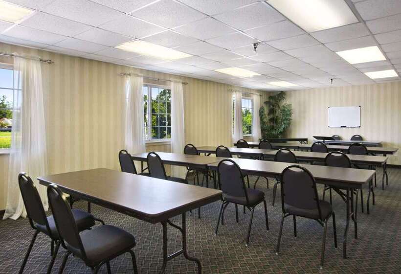 Microtel Inn & Suites By Wyndham Baton Rouge