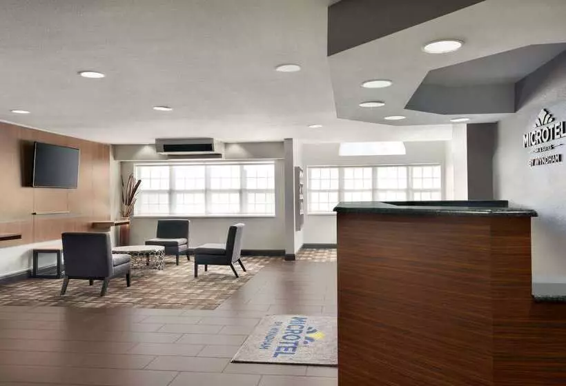 Microtel Inn & Suites By Wyndham Baton Rouge