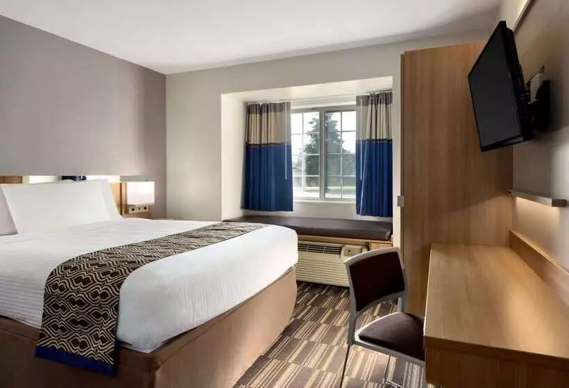 Microtel Inn & Suites By Wyndham Baton Rouge