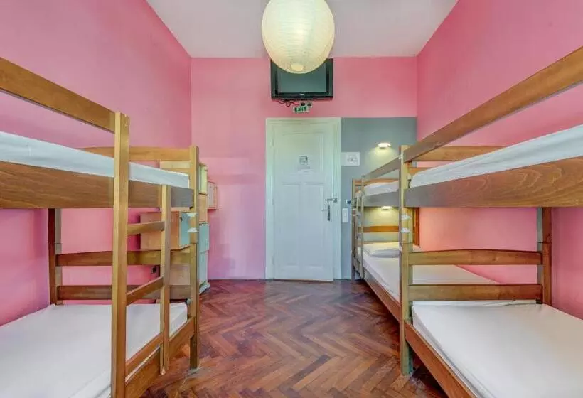 Adriatic Hostel Youth Only