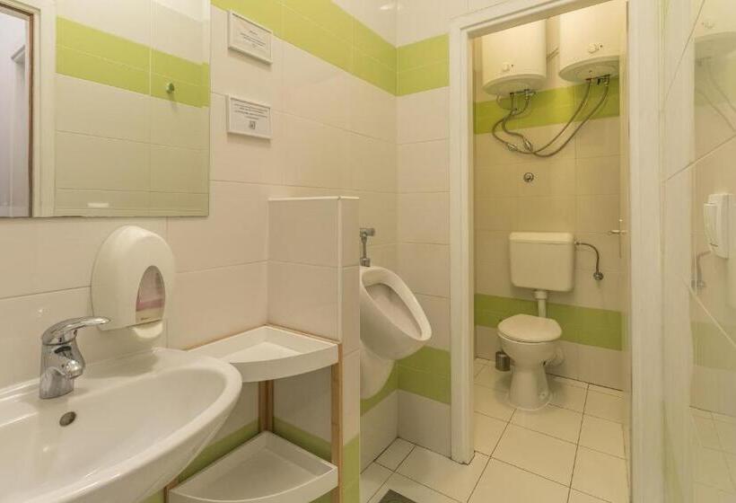 Hostel Split Backpackers