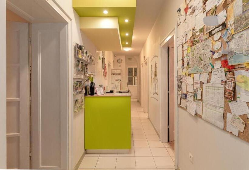 Hostel Split Backpackers