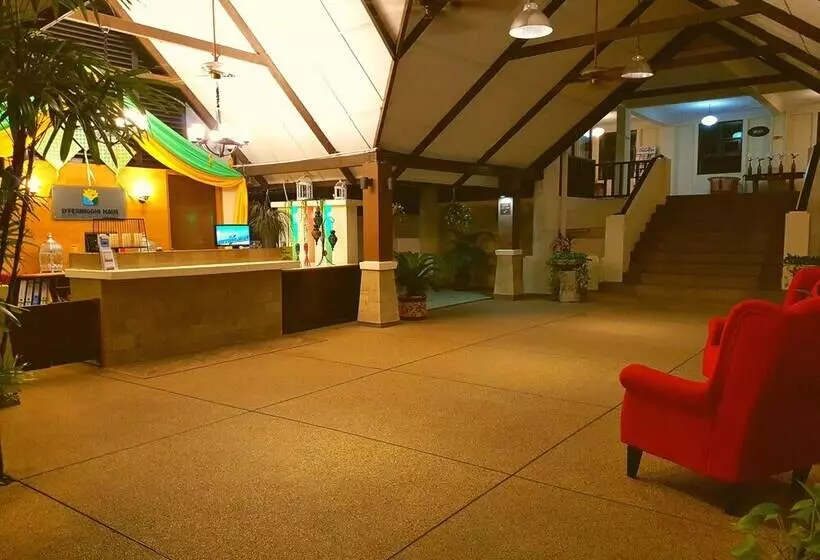 D Feringghi Haus Hotel & Restaurant