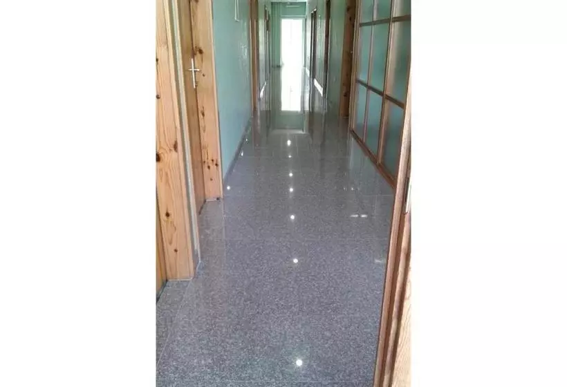 هتل Imzit Dobrinja