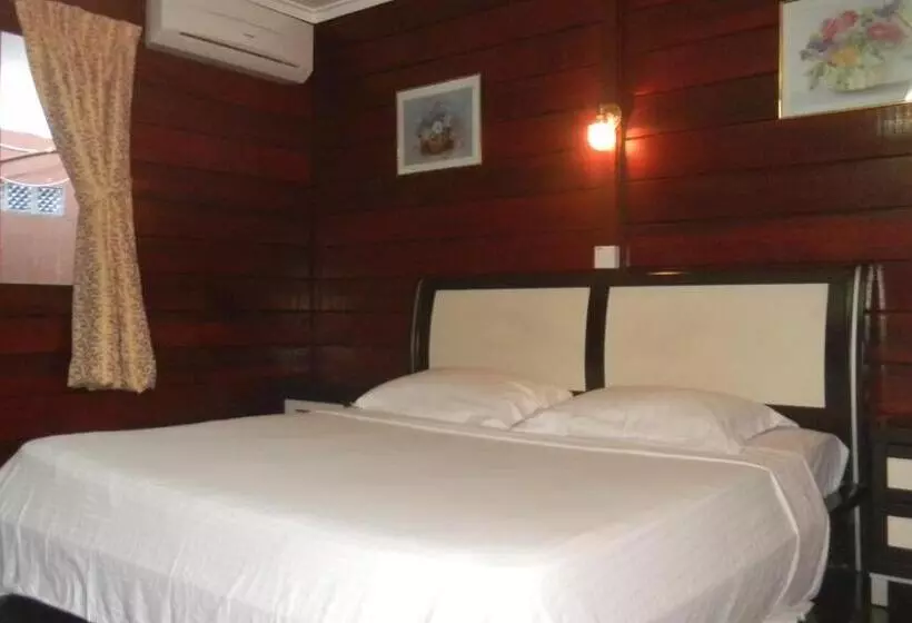 בית מלון כפרי Nipah Bay Villa