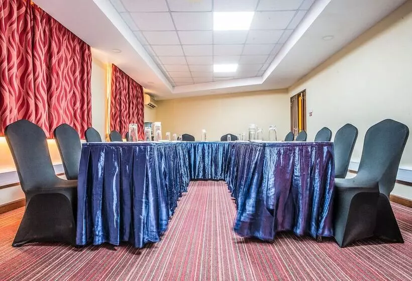 Prideinn Hotel Mombasa City