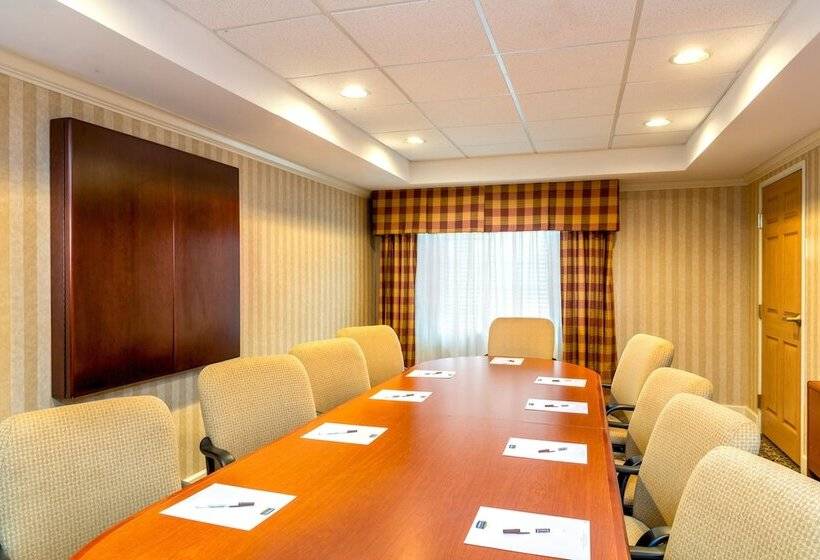 هتل Staybridge Suites Brownsville, An Ihg