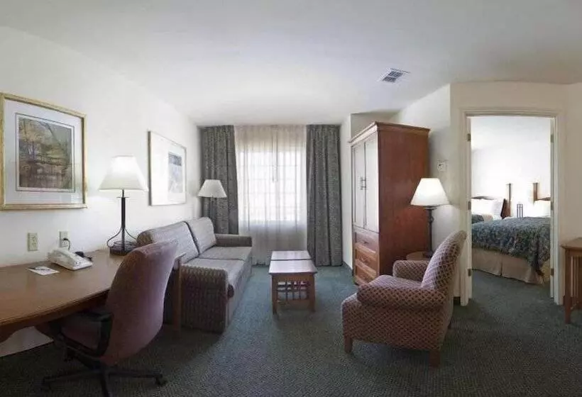 호텔 Staybridge Suites Brownsville, An Ihg