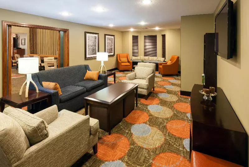 Отель Staybridge Suites Tyler University Area, An Ihg