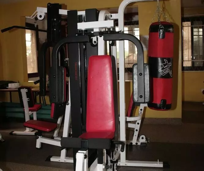 هتل The Headquarters Inn