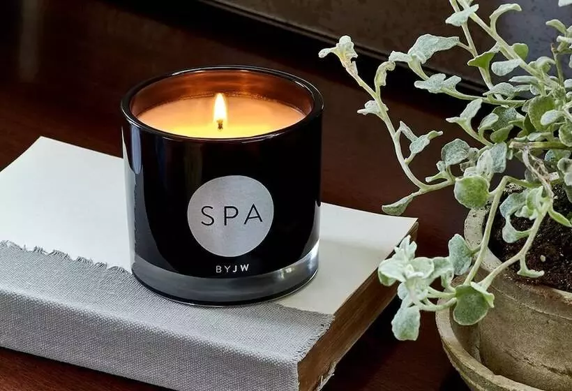 هتل The Headquarters Inn